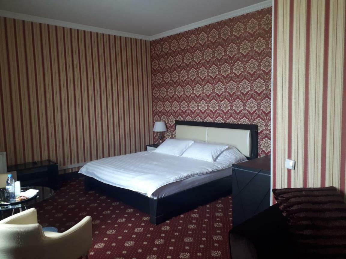 Seoul Hotel شيمكنت المظهر الخارجي الصورة
