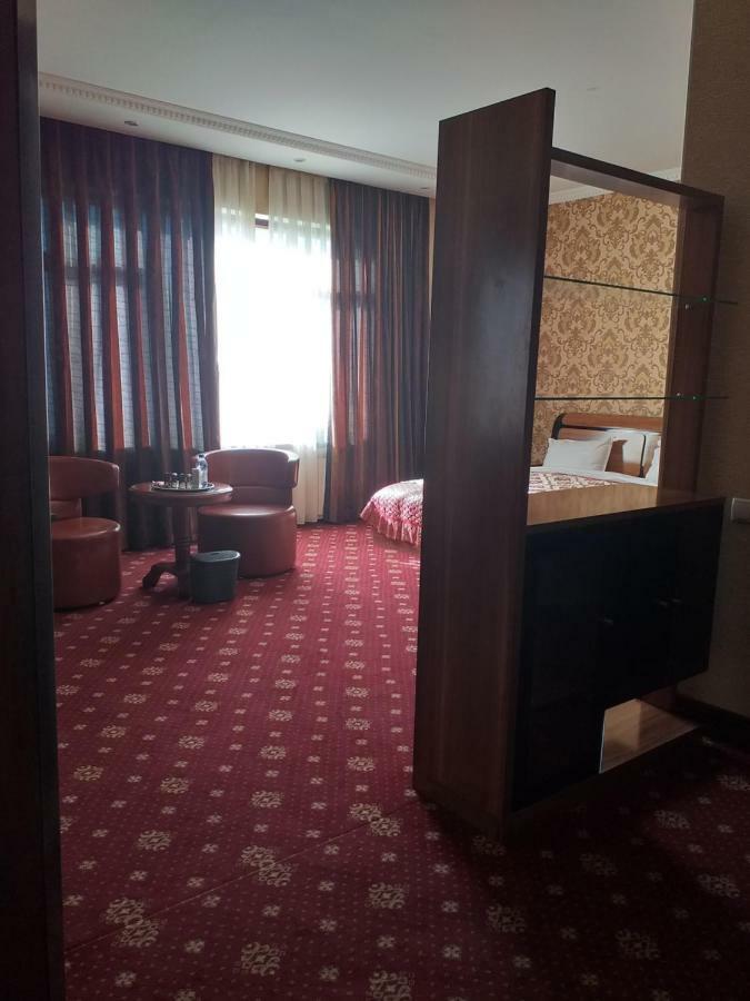 Seoul Hotel شيمكنت المظهر الخارجي الصورة